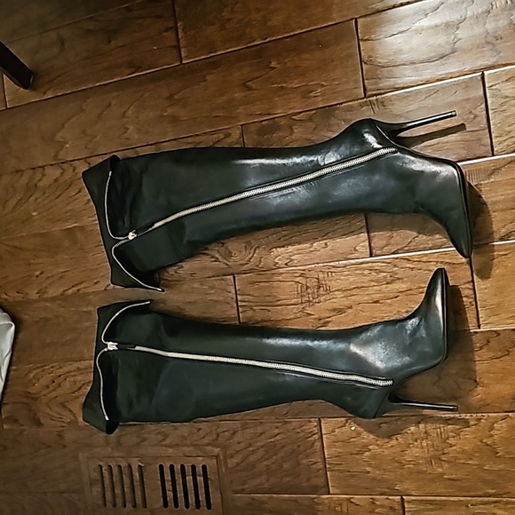 Giuseppe Zanotti leather over the knee dramatic zipper boot size 42 - Picture 1 of 3
